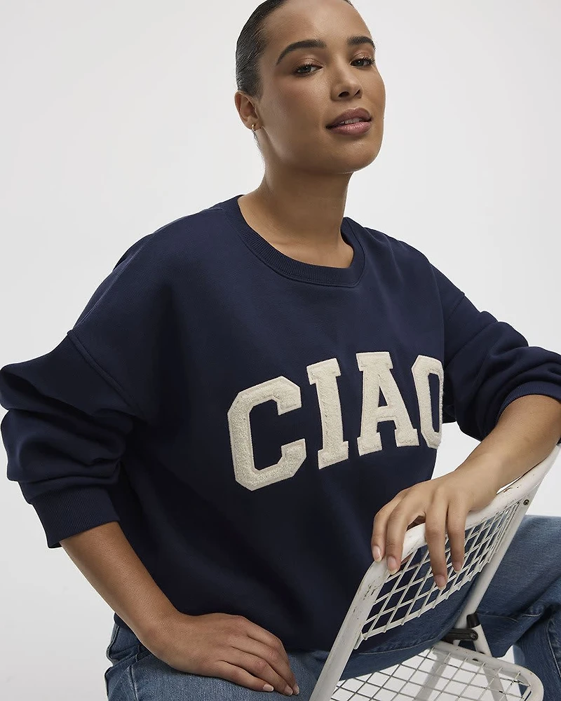 Long-Sleeve Crew-Neck Fleece Sweatshirt