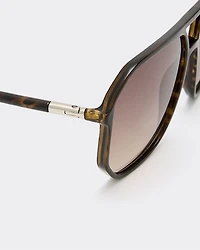 Classic Aviator Sunglasses