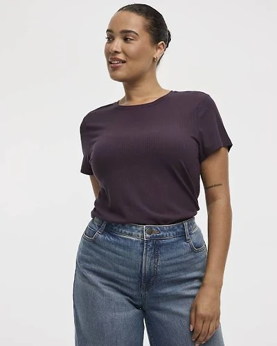 Ribbed Fitted Crew Neck T-Shirt
