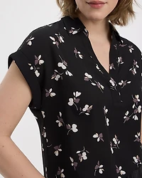 Extended-Sleeve V-Neck Flowy Blouse