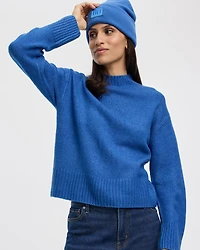 Long-Sleeve Mock-Neck Loose Pullover