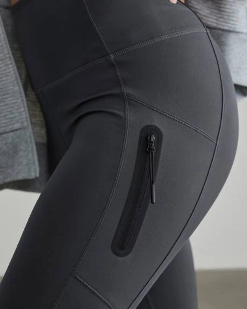 Super High-Rise Legging with Sealed Pocket