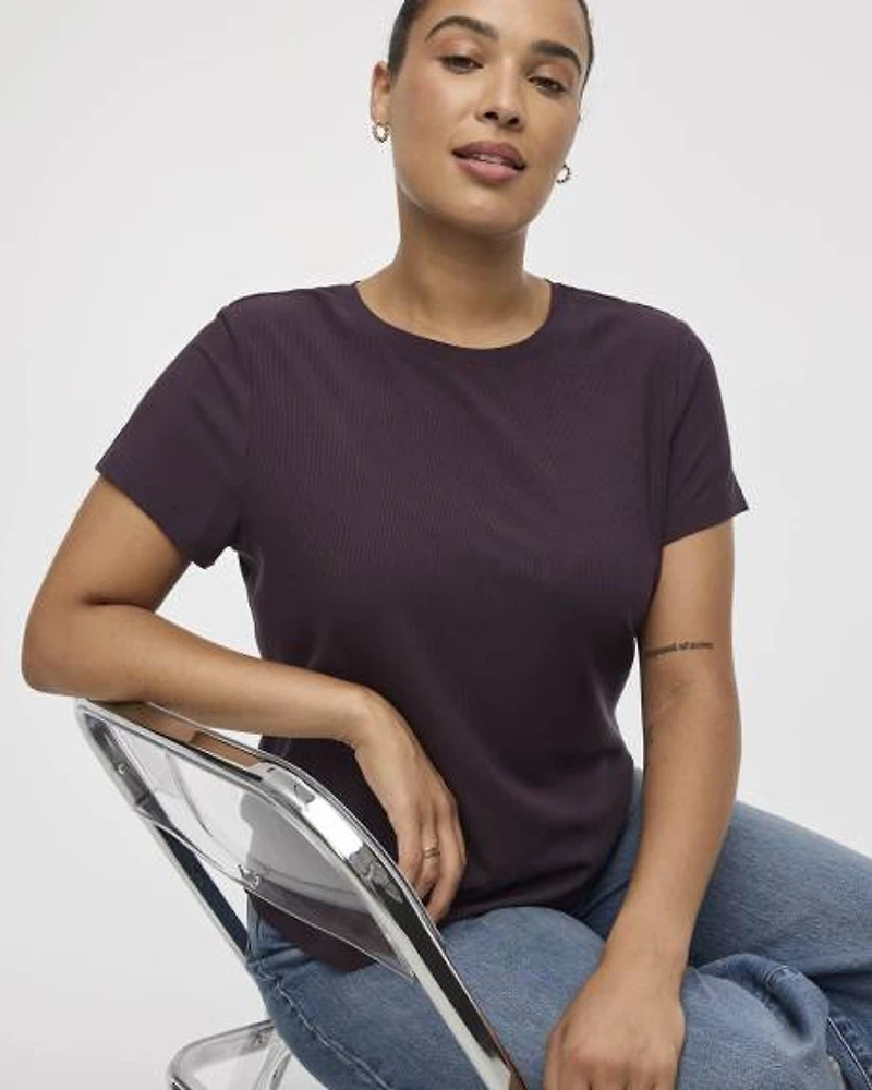 Ribbed Fitted Crew Neck T-Shirt