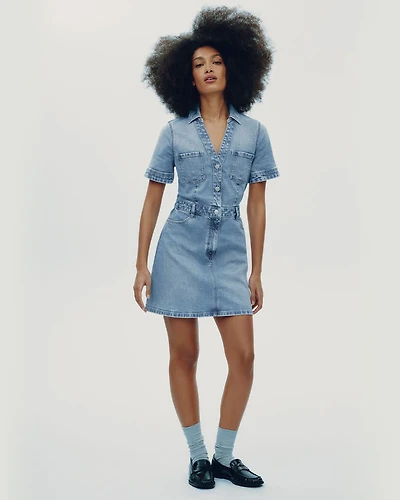 Robe courte en denim à manches courtes