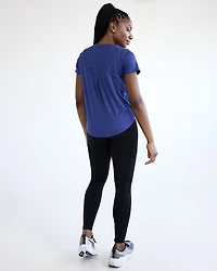 T-shirt à col rond et manches courtes