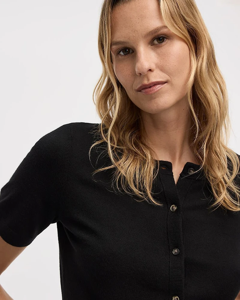 Short-Sleeve Buttoned-Down Cardigan