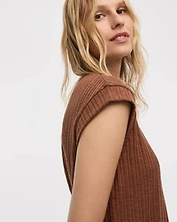 Extended-Sleeve Crew-Neck T-Shirt
