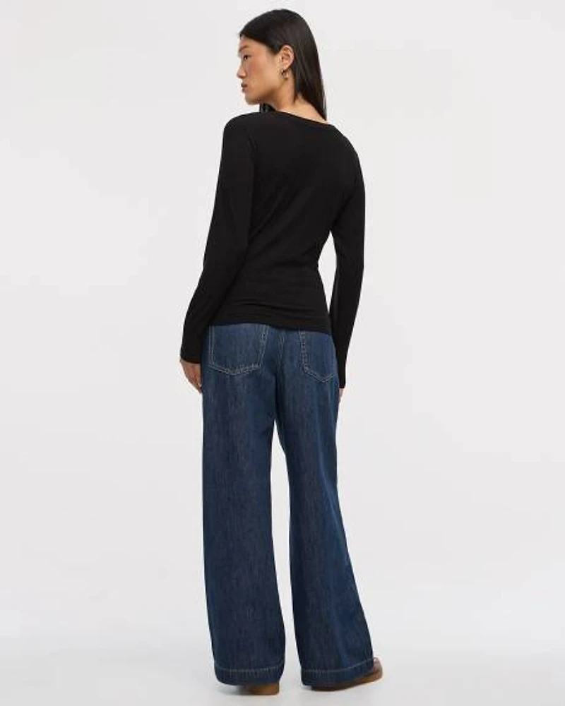 Long-Sleeve V-Neck Ribbed T-Shirt