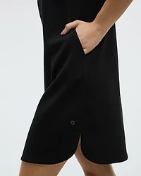 Extended-Sleeve Crew-Neck Dress with Pockets