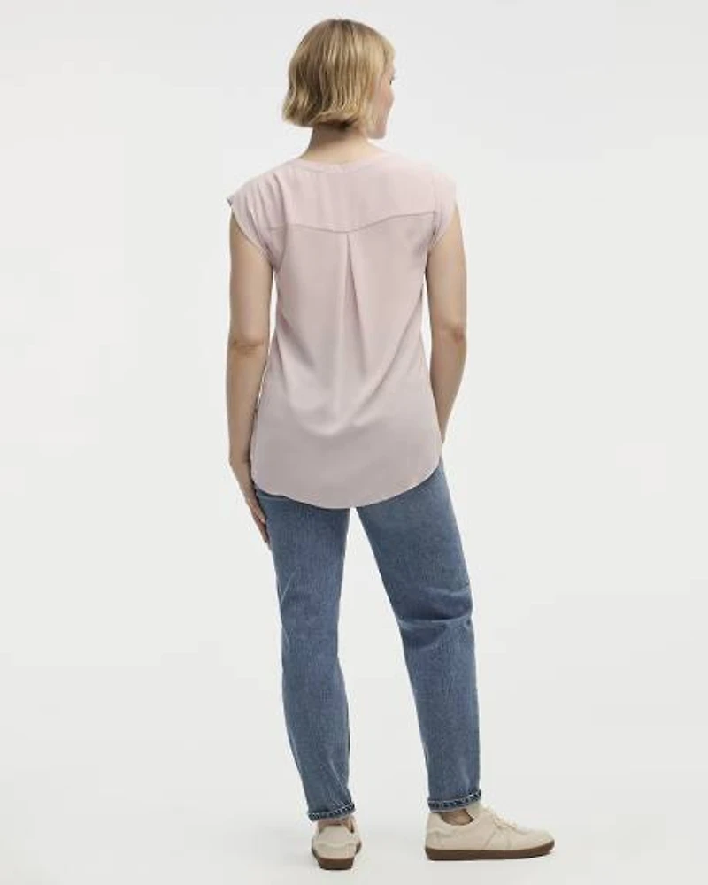 Blouse à manches très courtes et col fendu