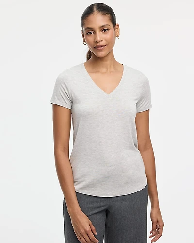 T-shirt à manches courtes et col V