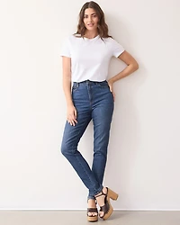 Jean taille haute à jambe étroite