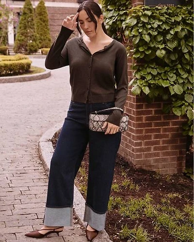Jean à jambe large revers et taille mi-haute