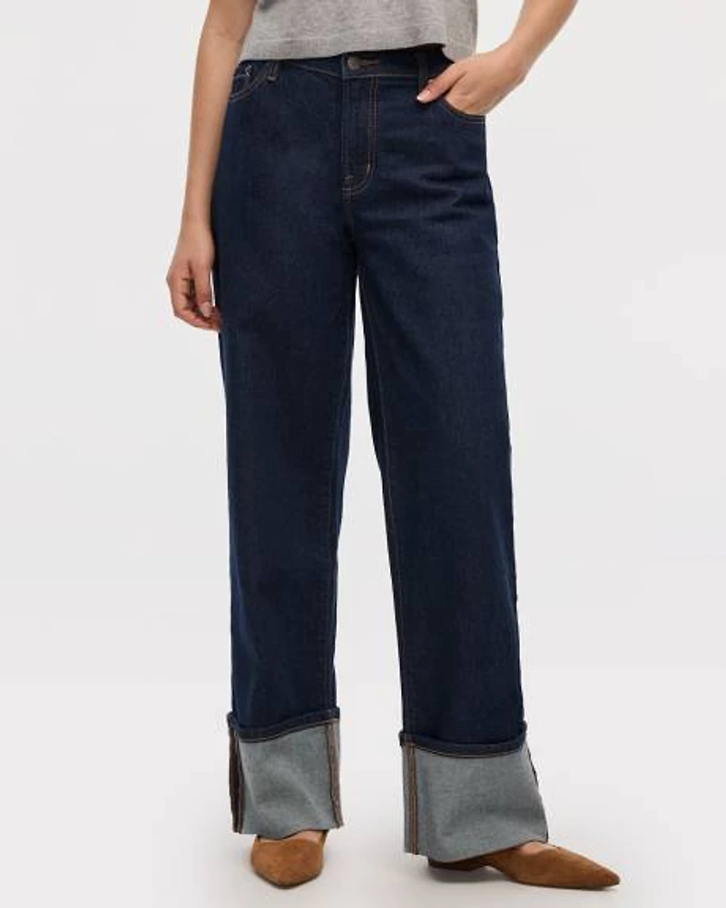 Jean à jambe large revers et taille mi-haute
