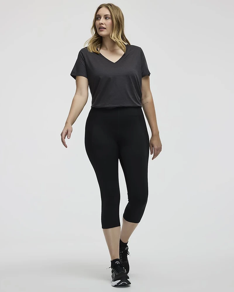 High-Rise Pulse Capri Legging with Ribbed Inserts