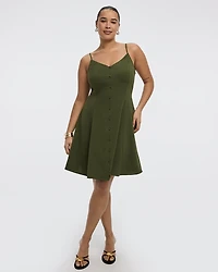 Sleeveless Buttoned-Down Dress