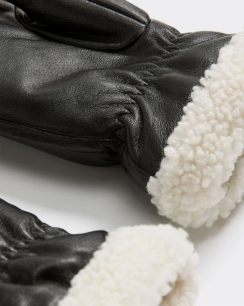 Leather Mitts with Sherpa Lining