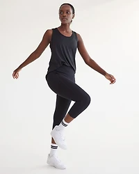 High-Rise Pulse Capri Legging with Pockets, Hyba