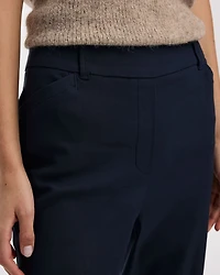 Pantalon à taille haute et jambe droite