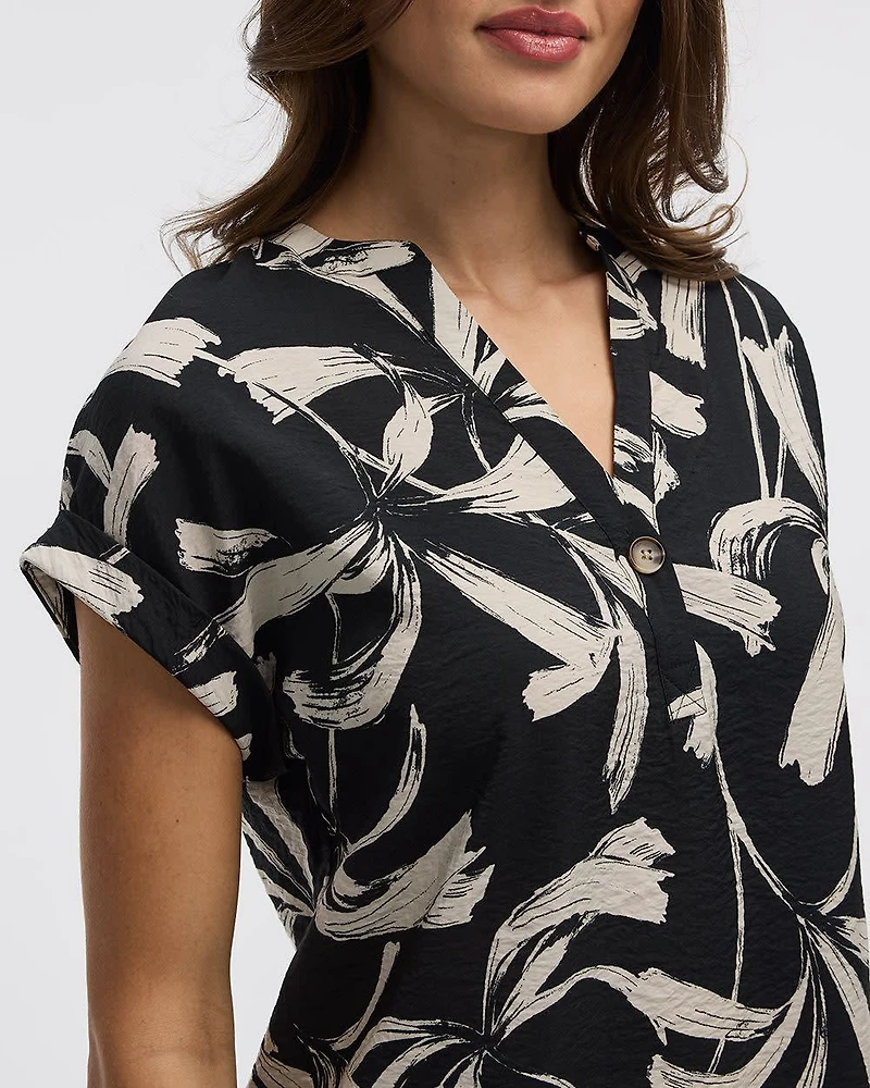 Extended-Sleeve Shift Dress with Split Neckline