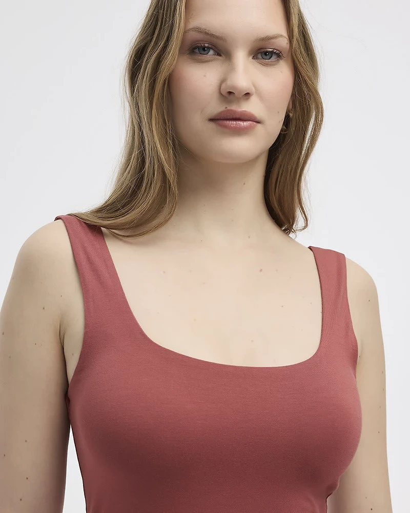 Sleeveless Midi Dress with Square Neckline