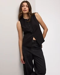 Black Sleeveless Vest