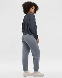 Cropped Long-Sleeve Crew-Neck Sweatshirt