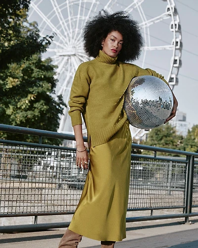 Jupe midi A silhouette en satin