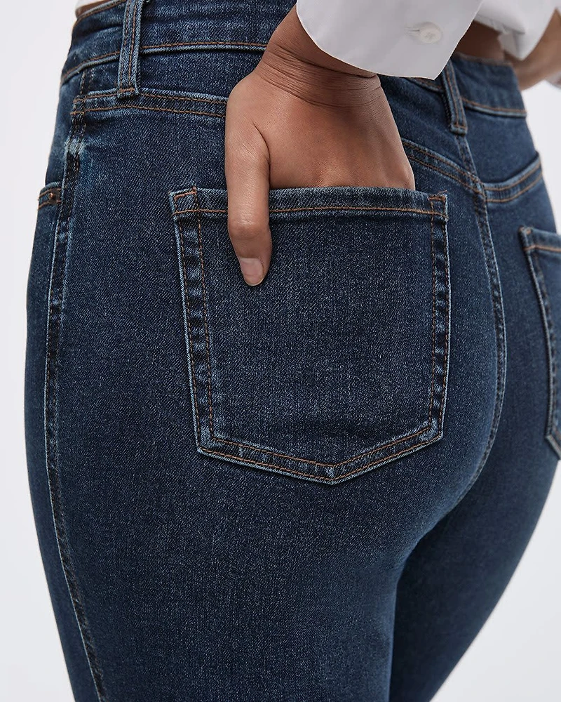 Jean taille haute à jambe étroite