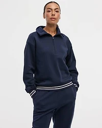 Pull à demi-zip