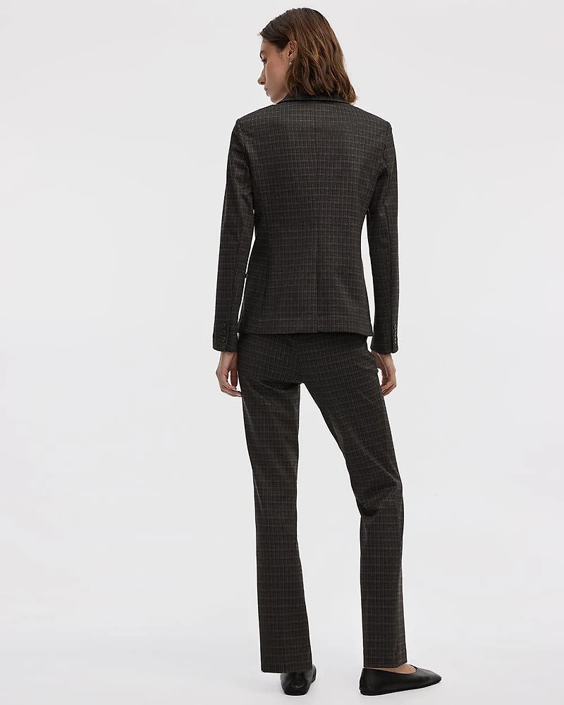 Fitted One-Button Knit Blazer