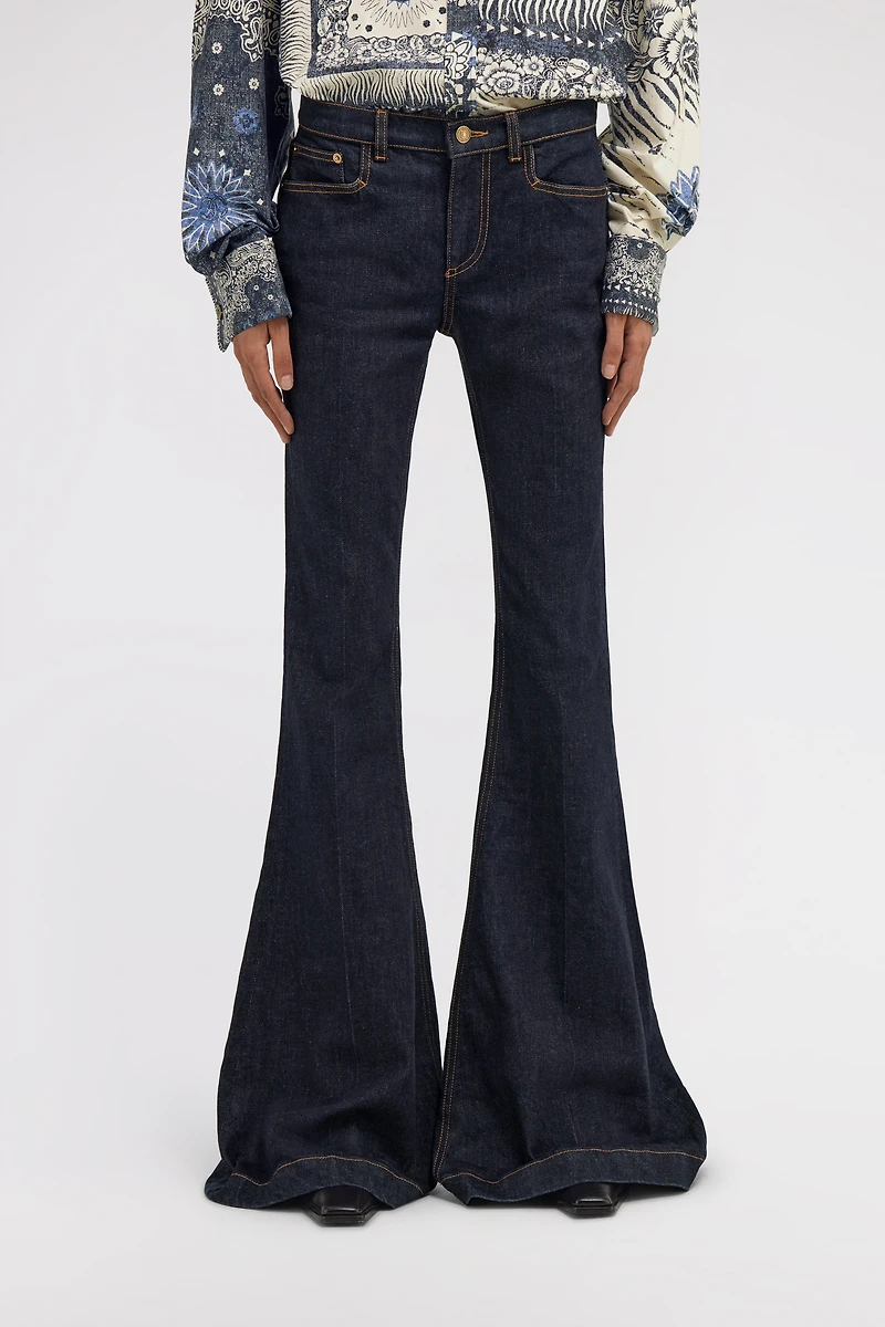 Flared Jeans