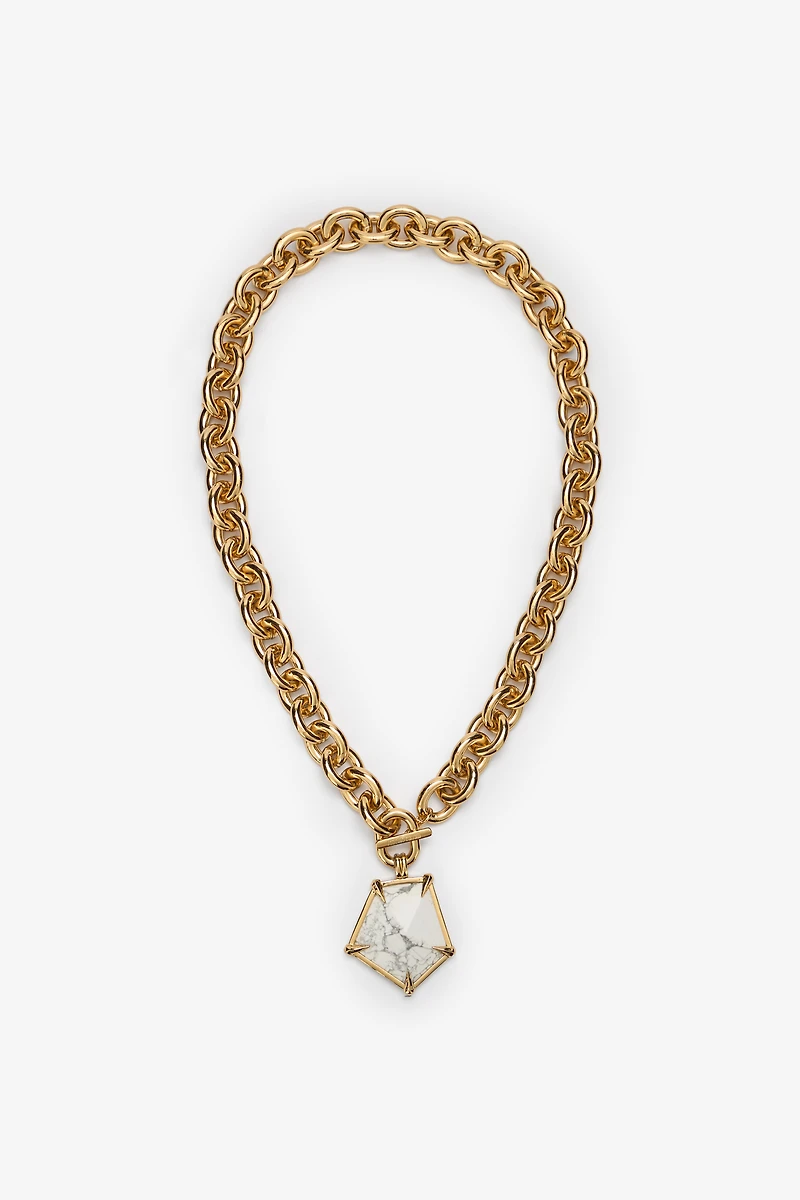 Chain necklace with pendant