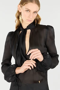 Shirt With Bow And Cutout