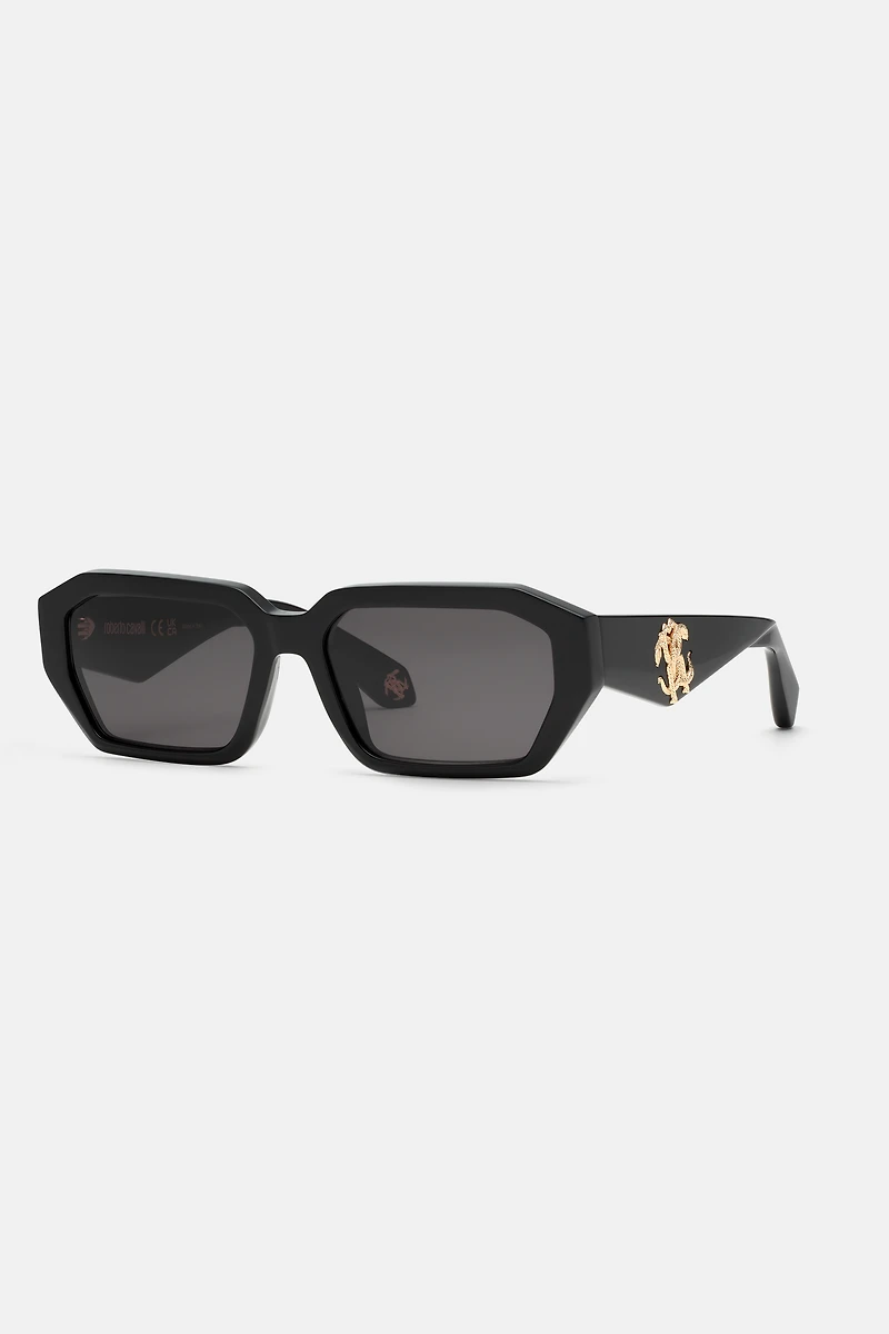 Sunglasses with rectangular front shape