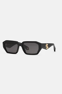 Sunglasses with rectangular front shape