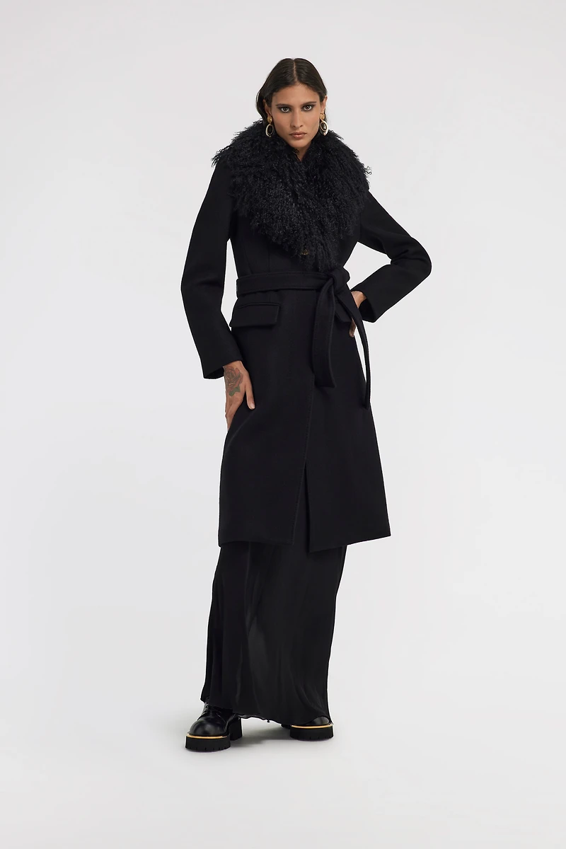 Black Virgin Wool Coat With Fur Collar