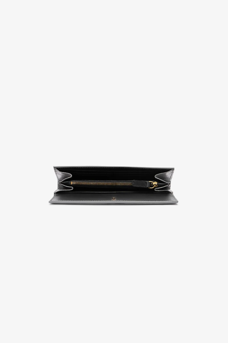 Wallet with flap and Monogram RC