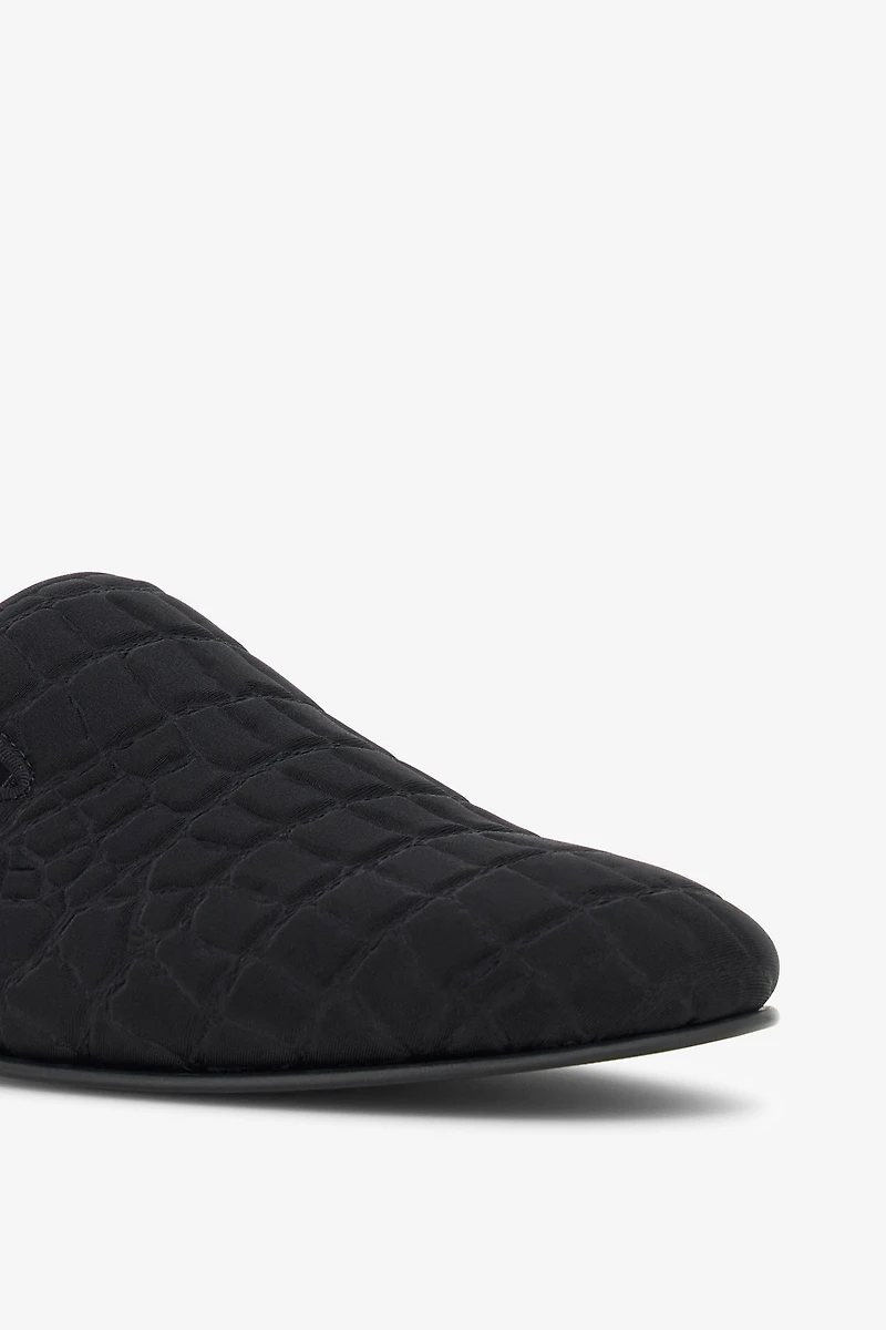 Mocassins with Logo