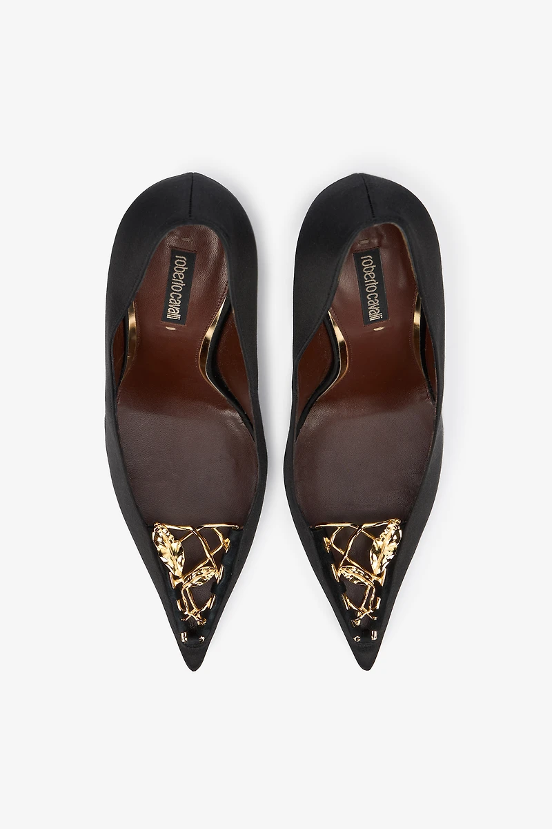 Black Pumps With Leaf Insert