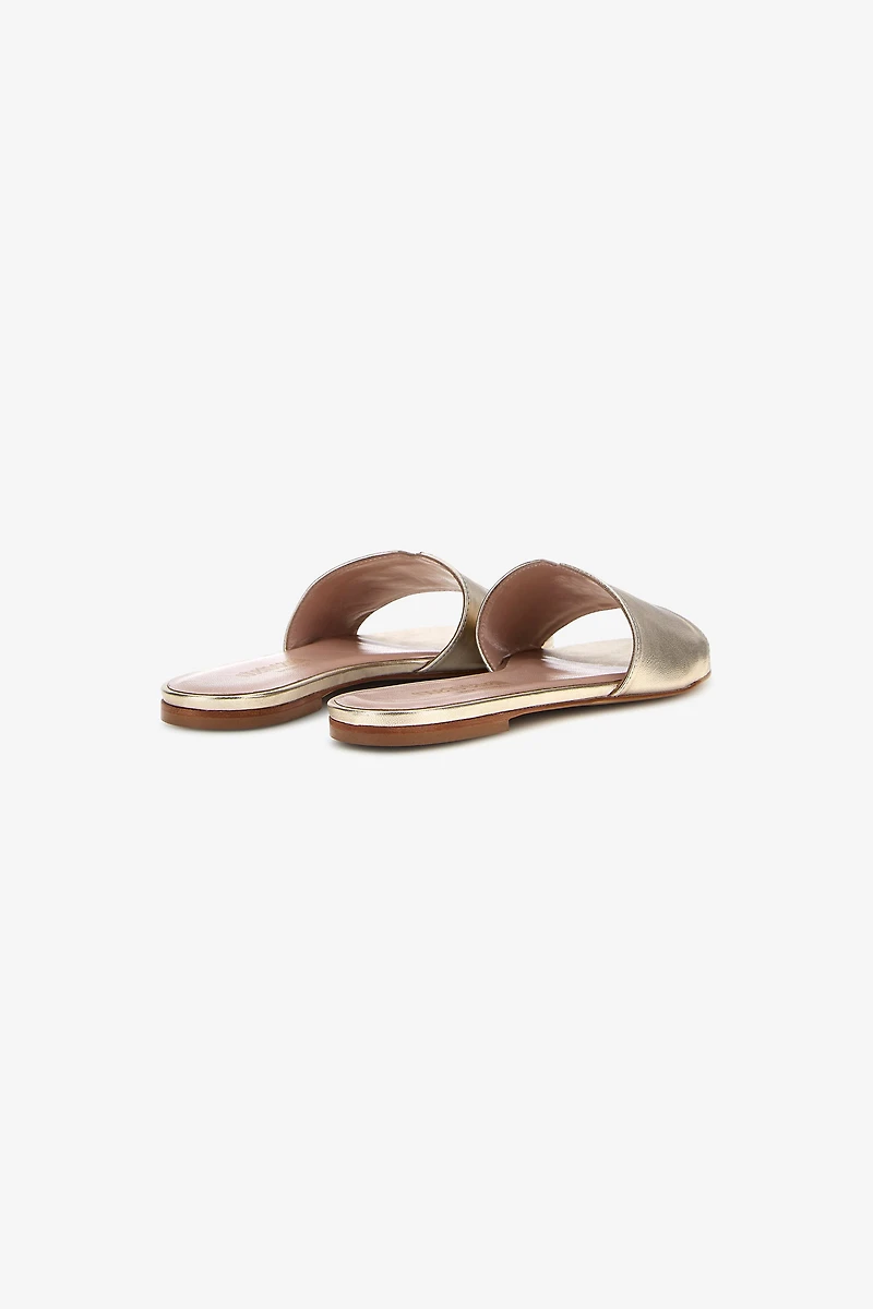 RC logo sandals