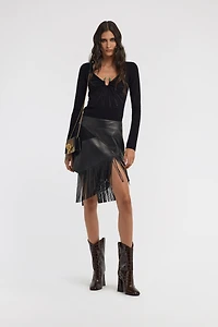 Leather skirt with fringes