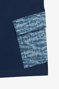 Shorts With Contrasting Pockets