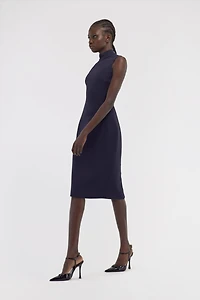 Sleeveless dress with RC