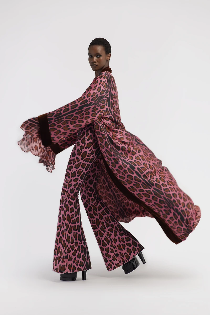 Belted coat with Leopard print