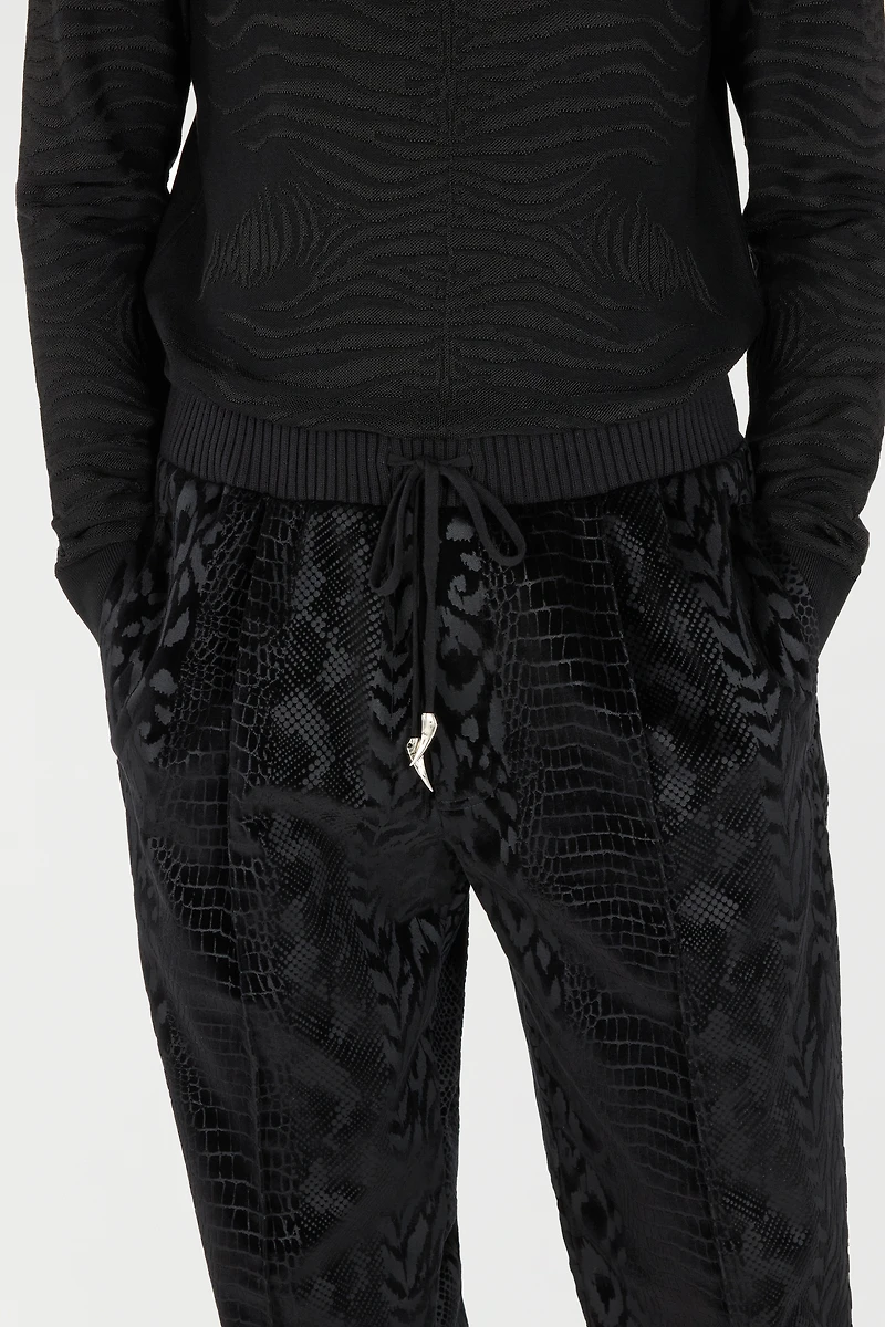 Pants With Animal Motifs