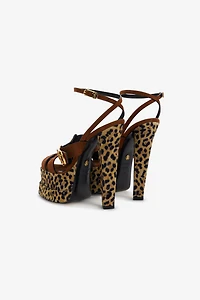 Platform sandals with strap