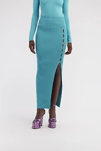 Ribbed long skirt with cut-out