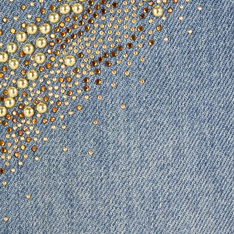 Jeans With Rhinestoned Zebra Pattern