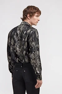 Shirt with Snakeskin print